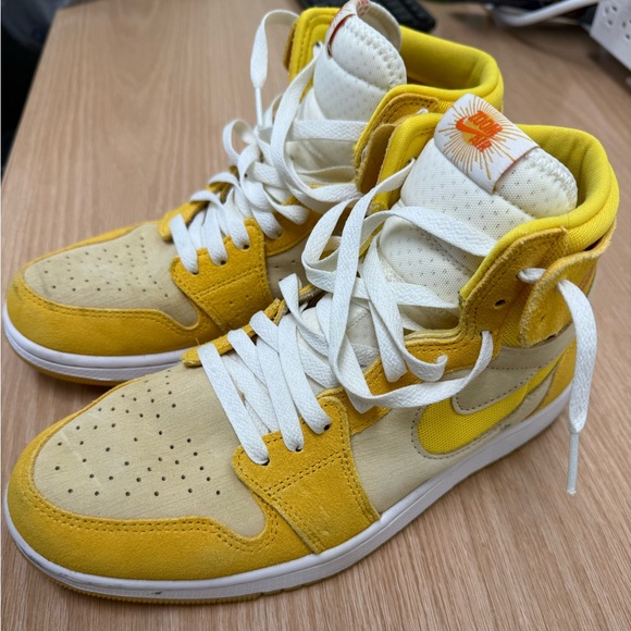 Nike High-Top Sneakers in Yellow and White - Picture 1 of 5